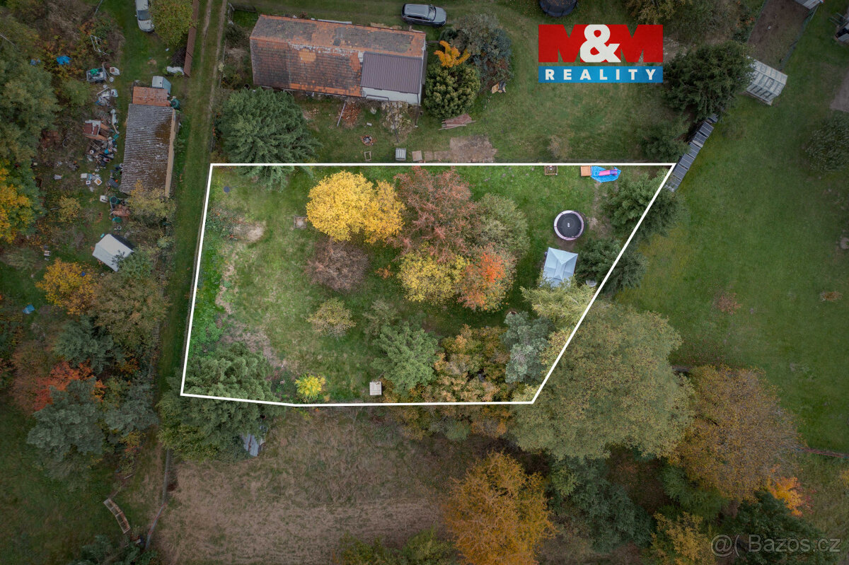 Prodej pozemku k bydlení, 1049 m², Bezděkov u Radnic