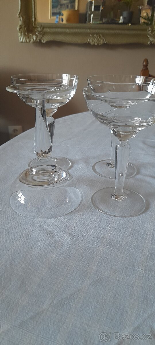 Křišťálové skleničky na šampus