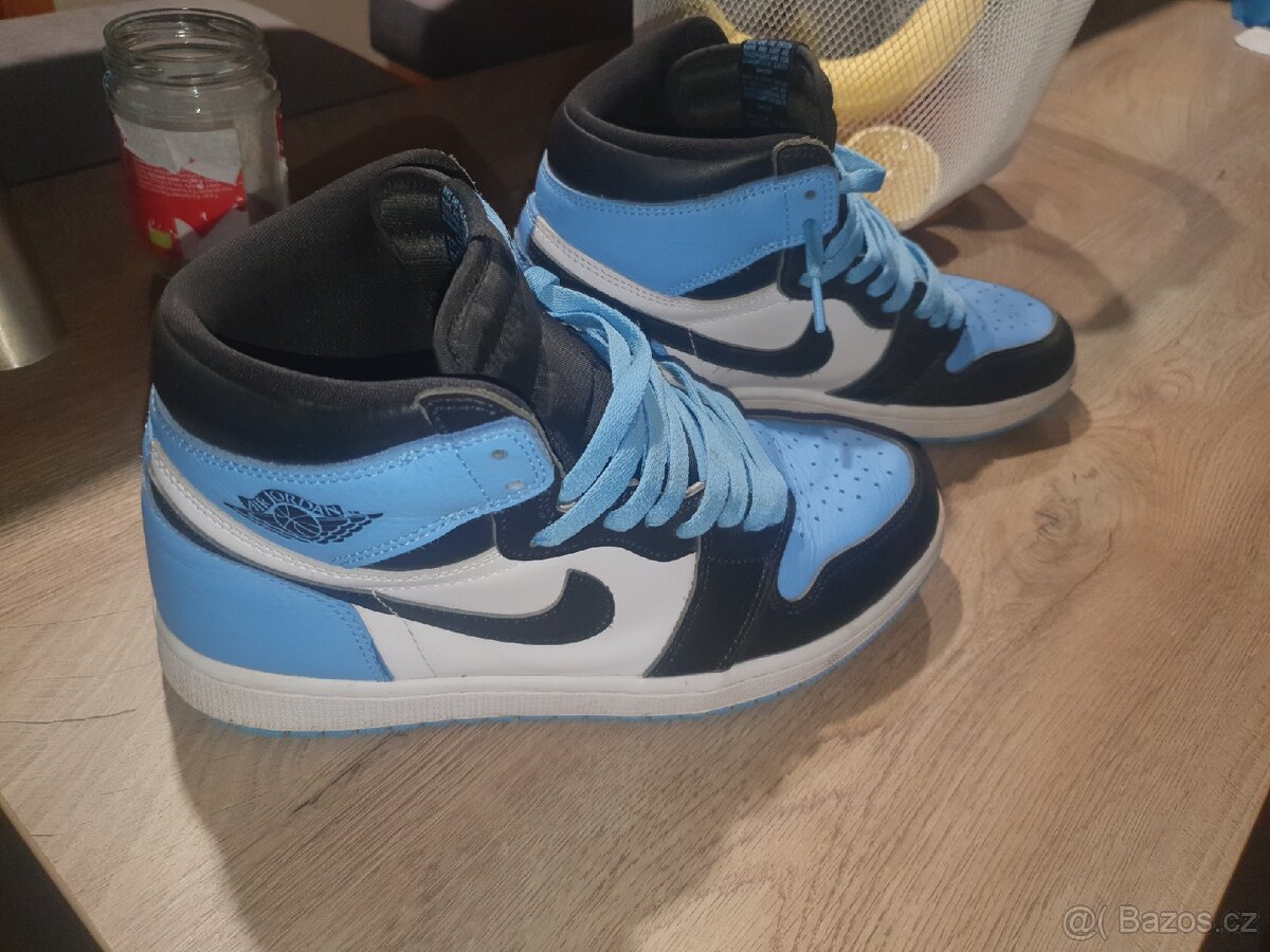 Jordan 1 UNC Toe