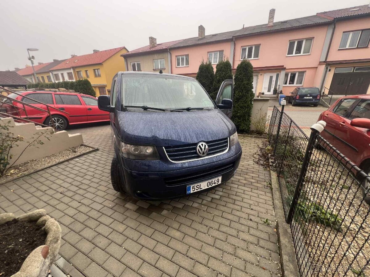 Prodám VW MULTIVAN T5 2.5TDI ( originál bez DPF)