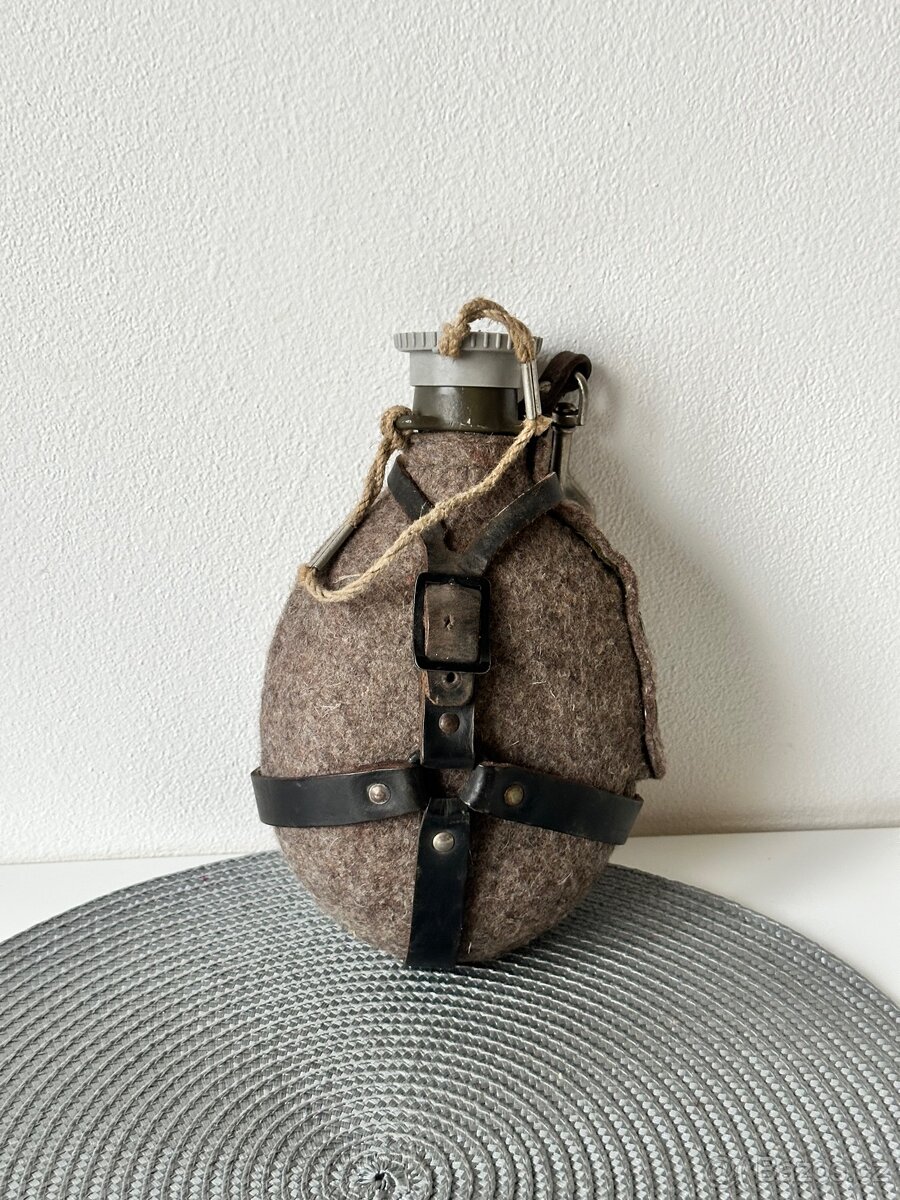 Čutora - včetně termo obalu.