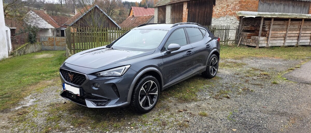 Cupra Formentor 1.5 TSI,DSG,360°kamera