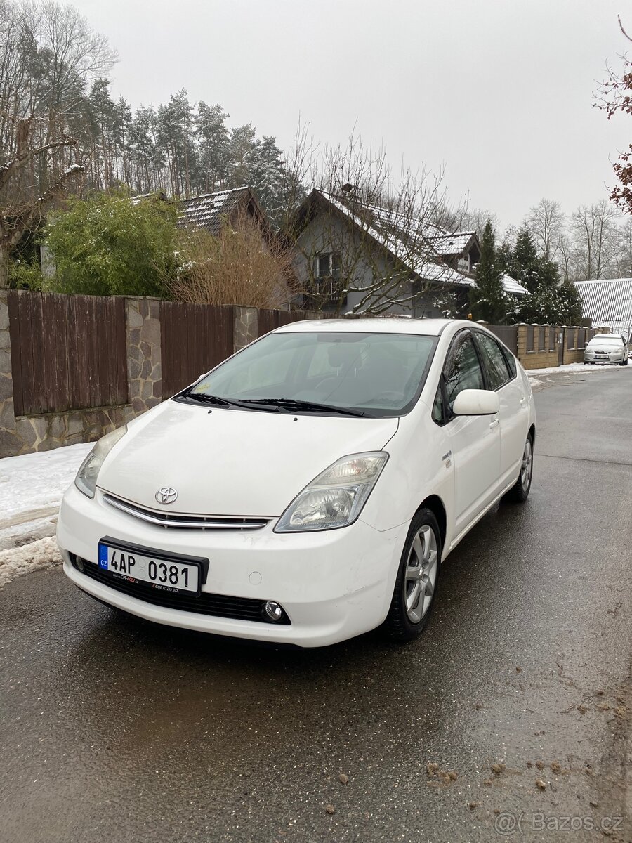 Toyota Prius Hybrid