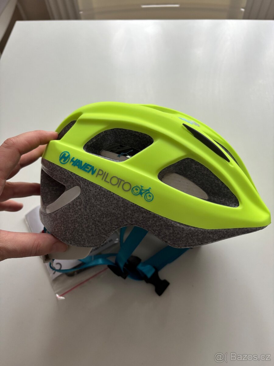 Dětská cyklistická helma - nová