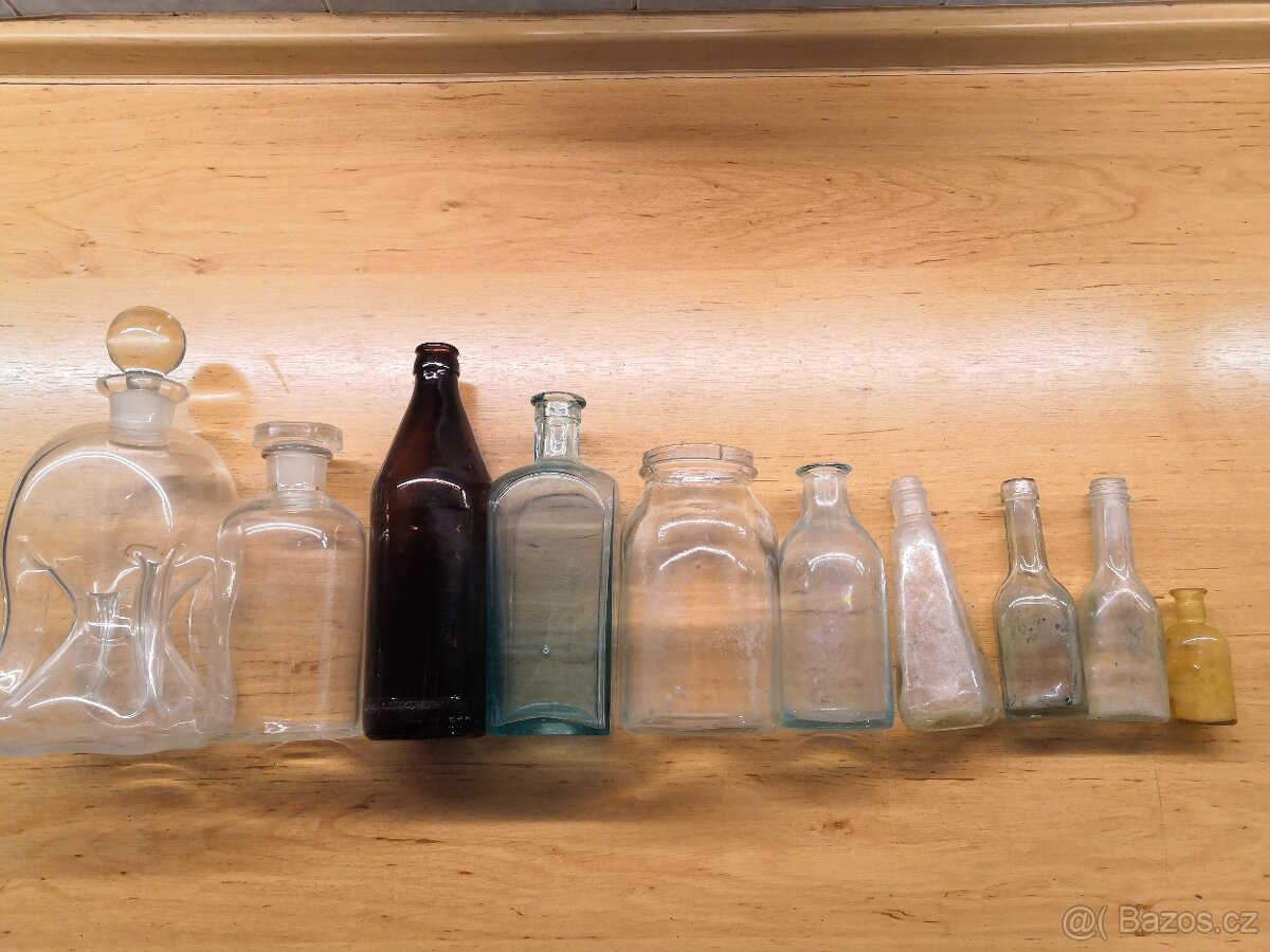 Starožitné lahve, lahvičky, flašky