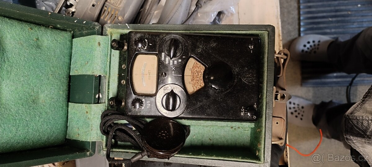 Měřící přístroj