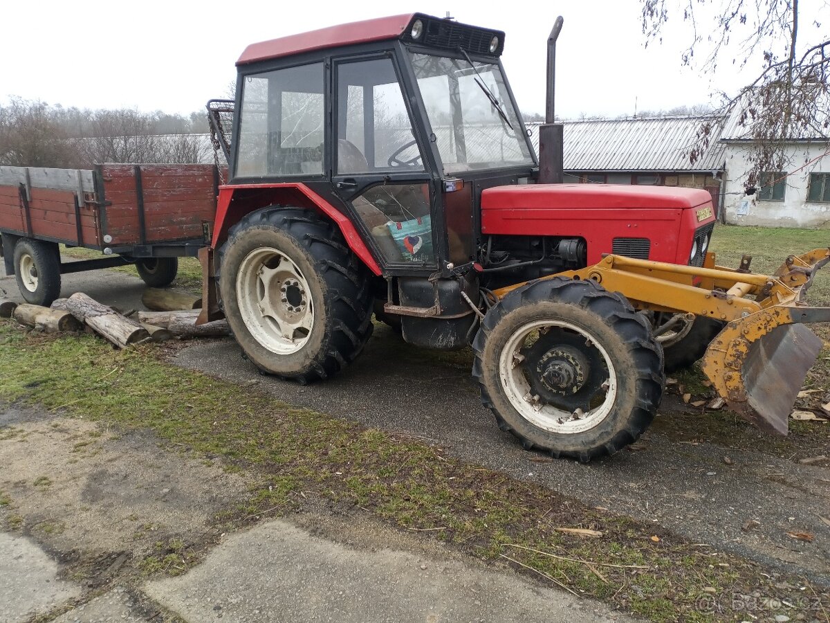 PRODAM TRAKTOR ZETOR