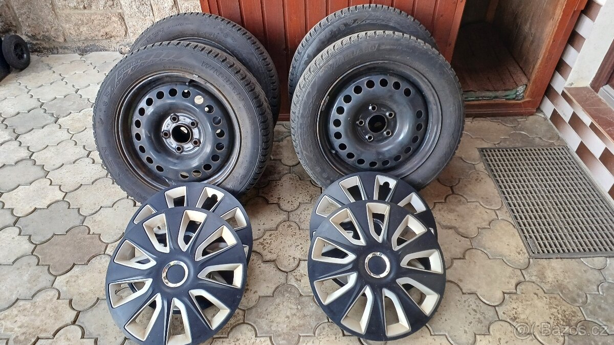 Plechové disky + zimní pneu R16 (hyundai i30 fastback)