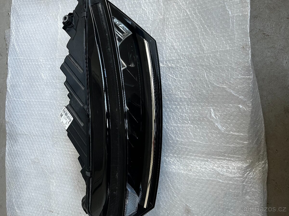 Škoda Octavia IV,4 -L.P.Světlomet , bez poškozeni