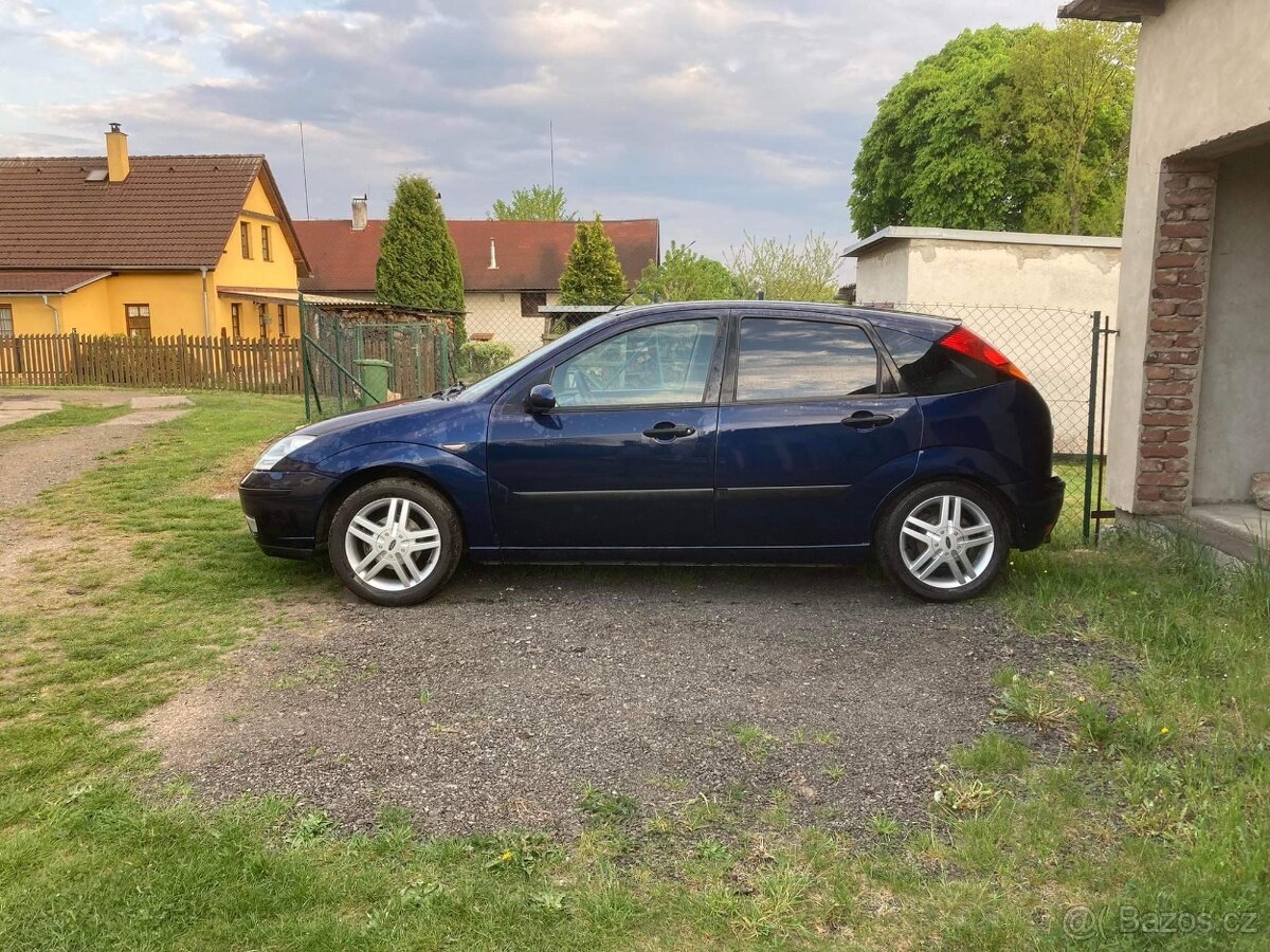 ALU kola komplet léto Ford Focus Mk.I 205/50R16