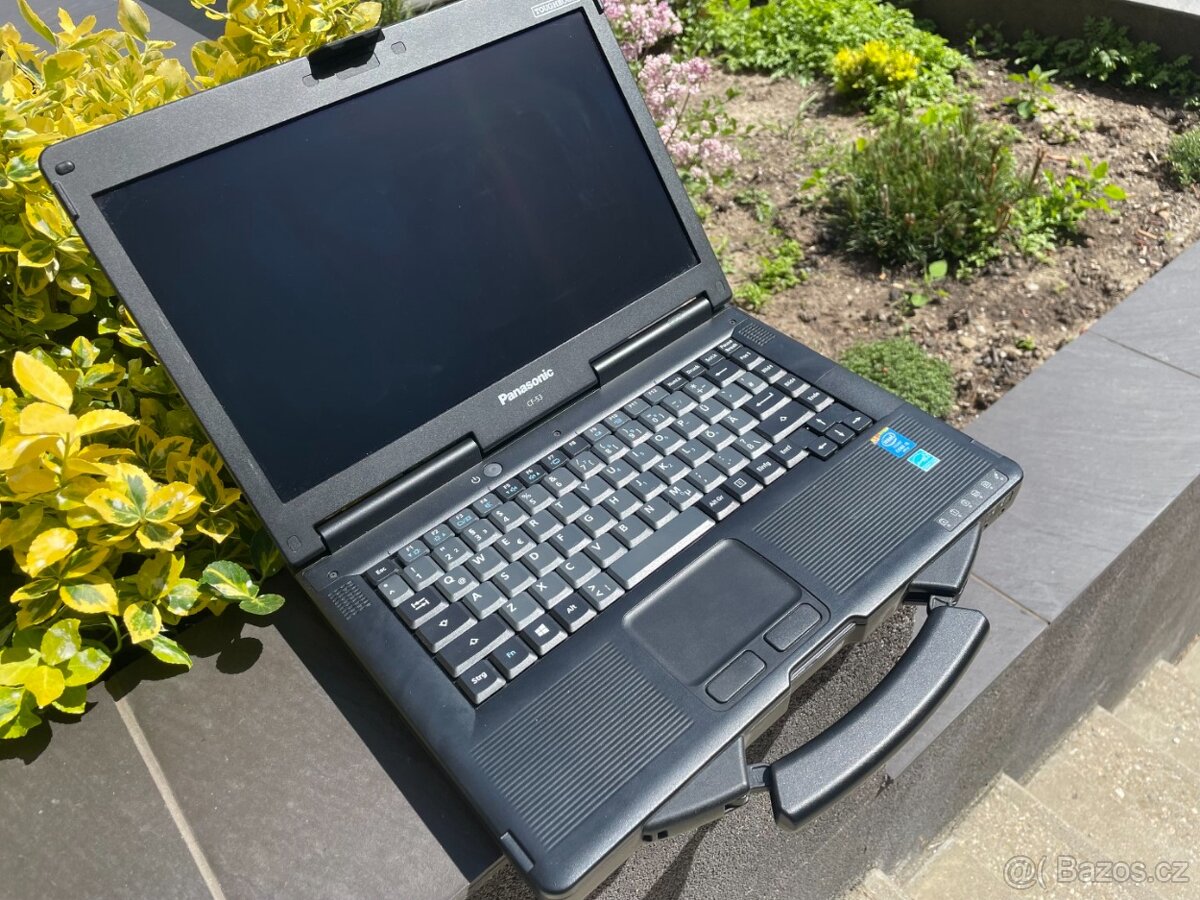 odolný, vojenský notebook PANASONIC CF-53 - krásný stav