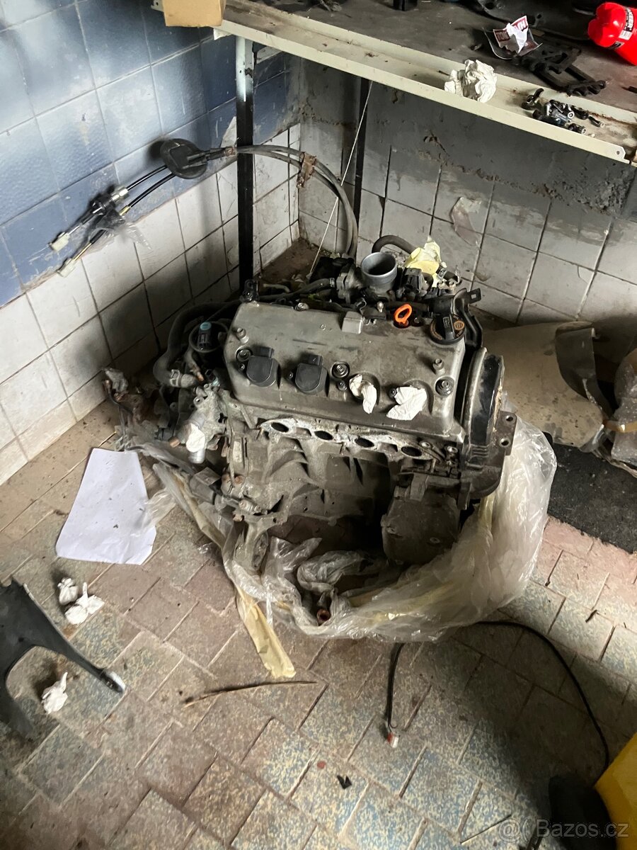 Honda D16, D15, D14 motory a prevodovky Civic 5g , 6g, 7g