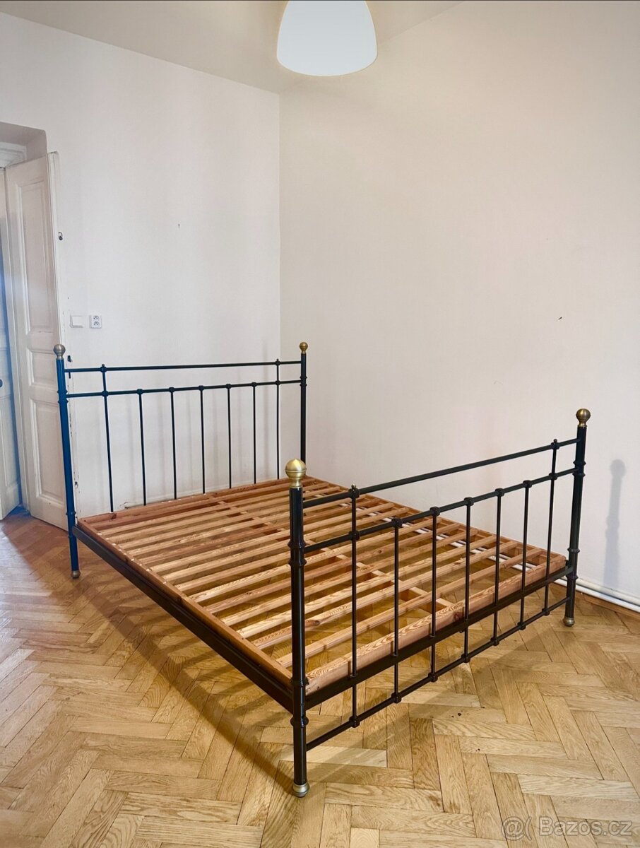 Postel IKEA SVELVIK