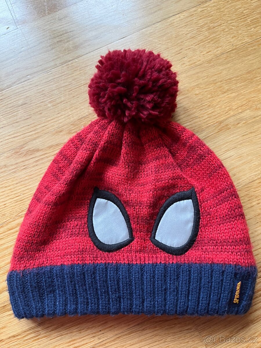 Zimni cepice Marks&Spencer se Spidermanem