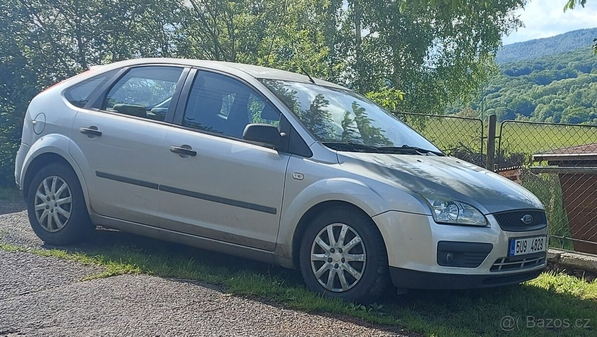 Prodej poškozeného Focusu na opravu nebo na díly