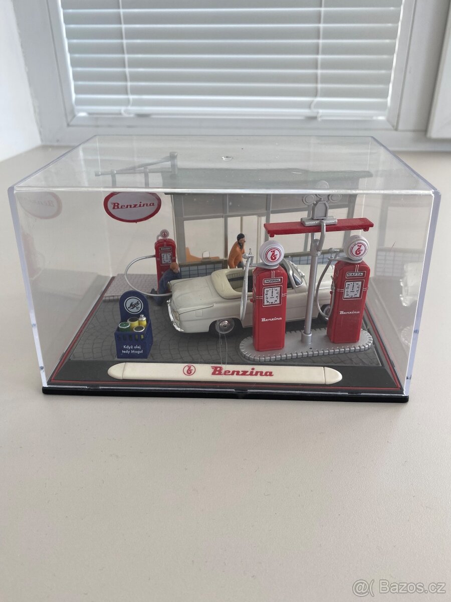 Abrex Škoda Felicia 1:43 Benzina