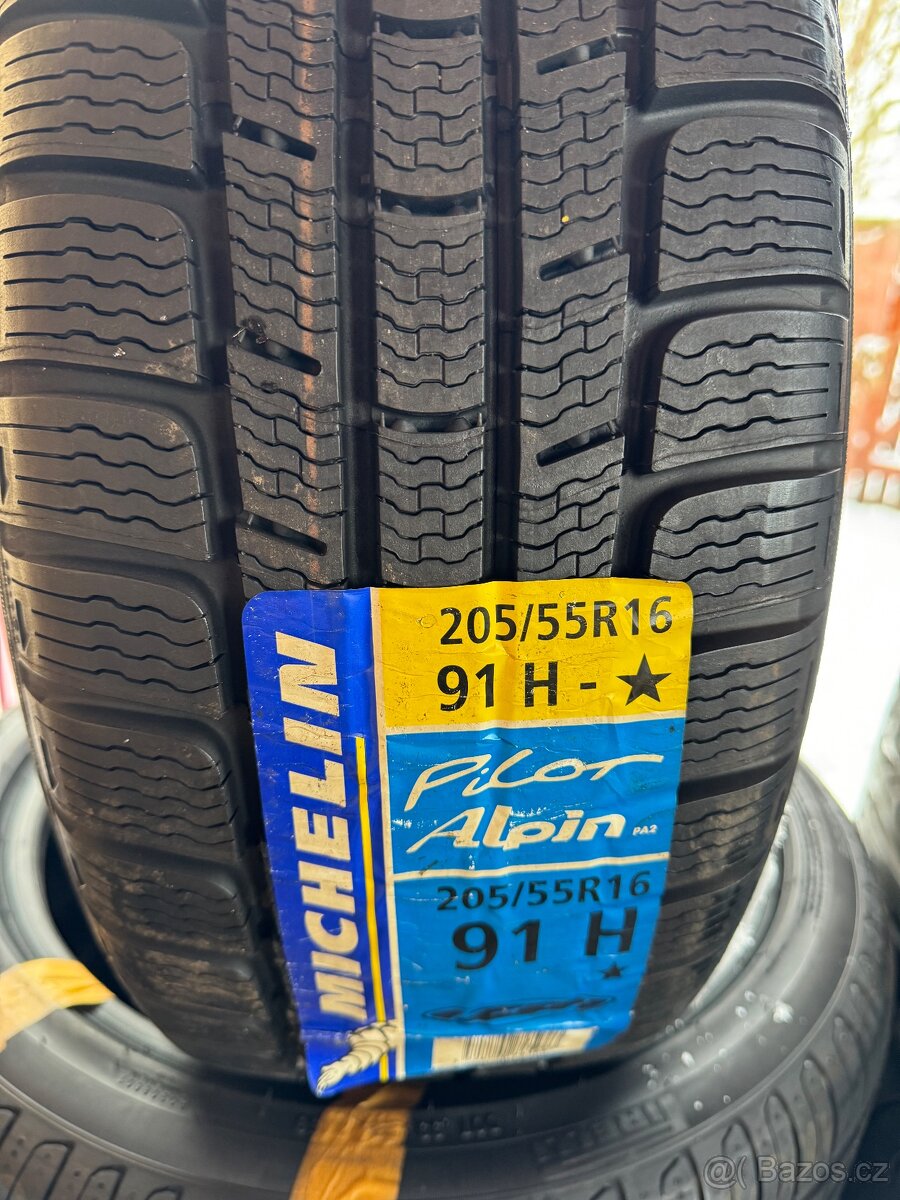 ZIMNÍ MICHELIN 205/55R16 NOVÁ 1ks