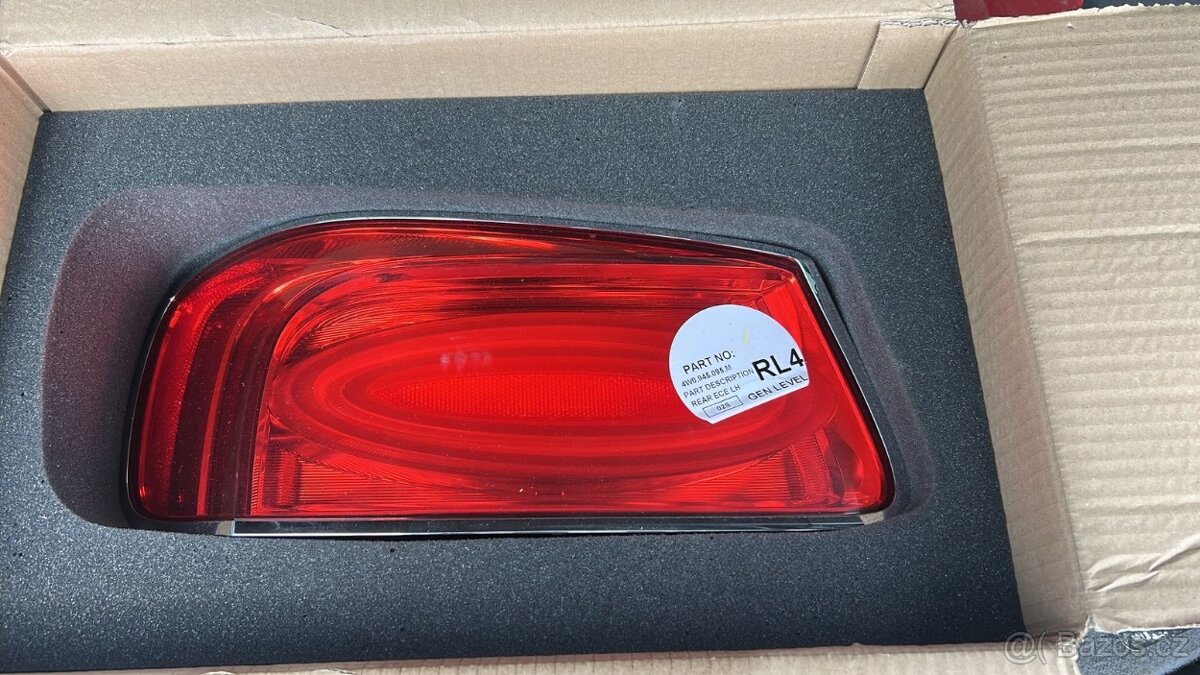 Bentley OEM Zadní Decelerační LED Světlo – Levá strana (4W09