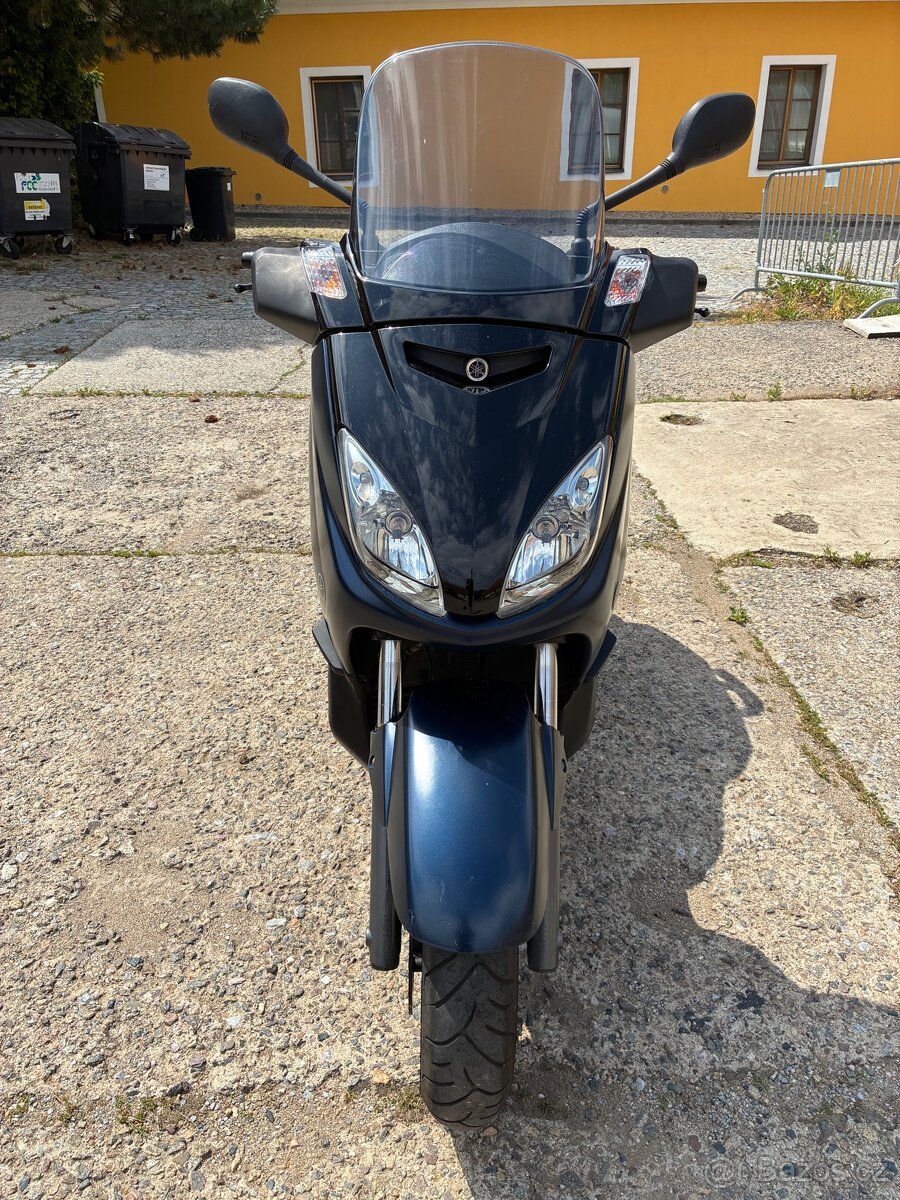 Yamaha xmax 125