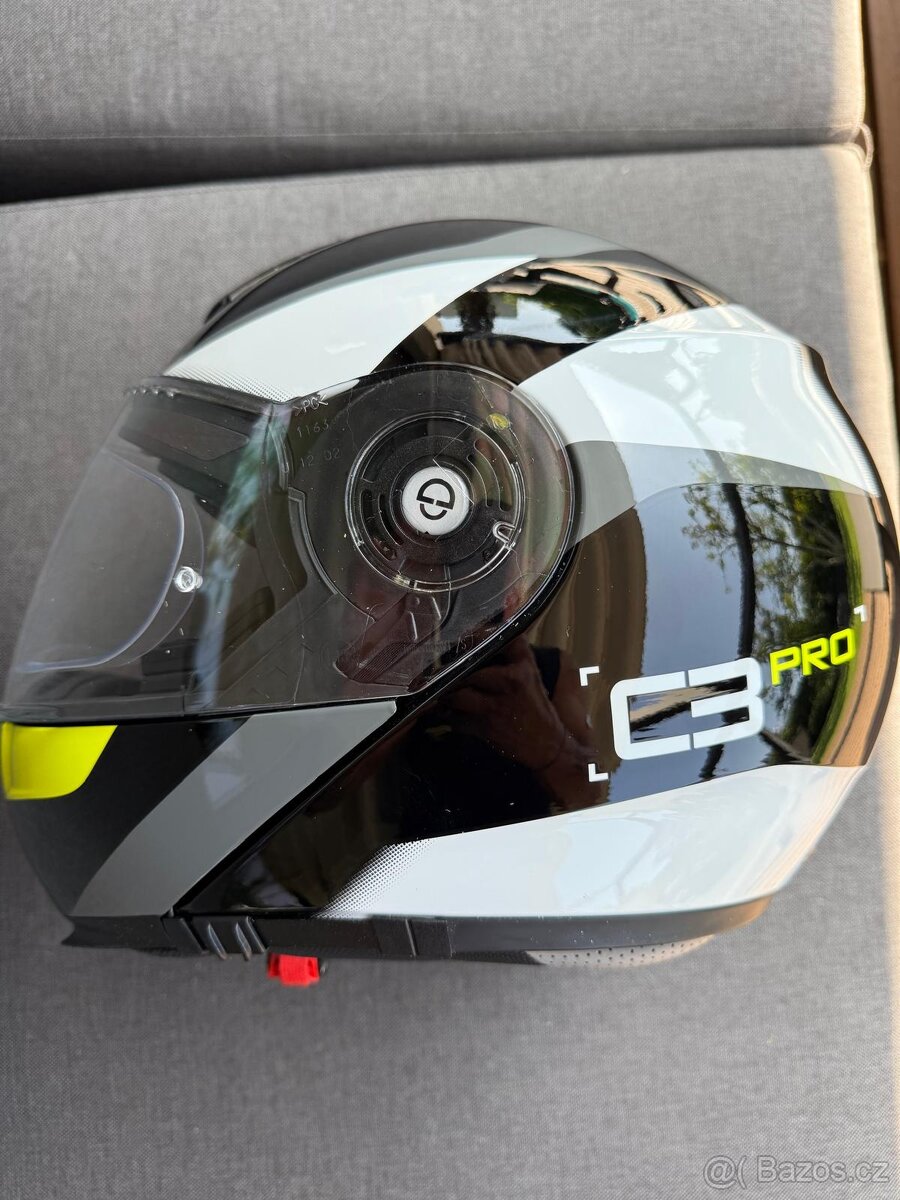 Helma Schuberth C3 PRO (vel. S) + INTERKOM