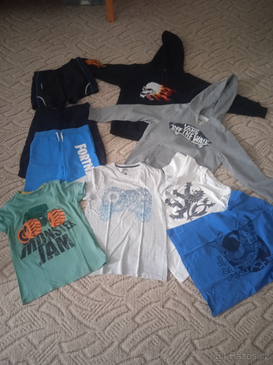 Mix kluk 9-10 let, boty oblečení