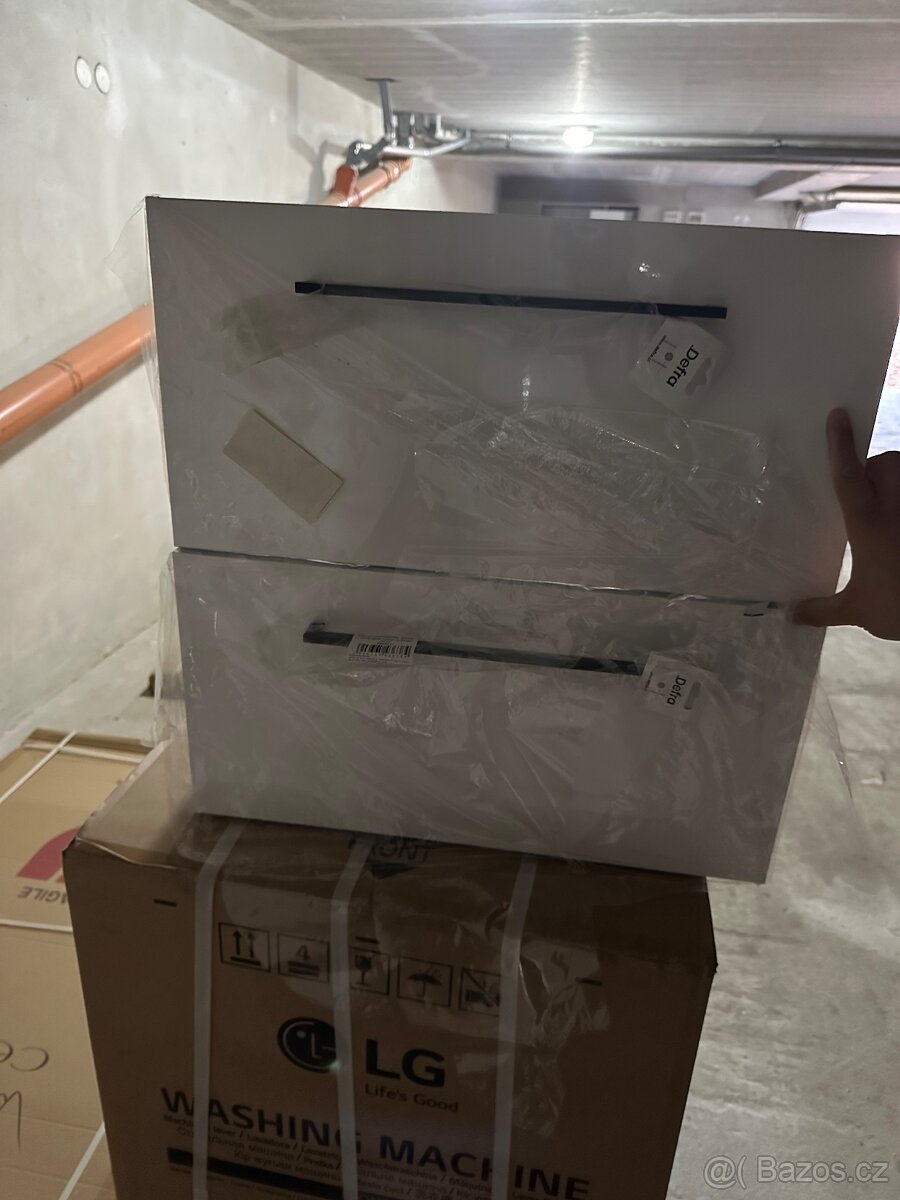 Skrinka do koupelny pod umyvadlo