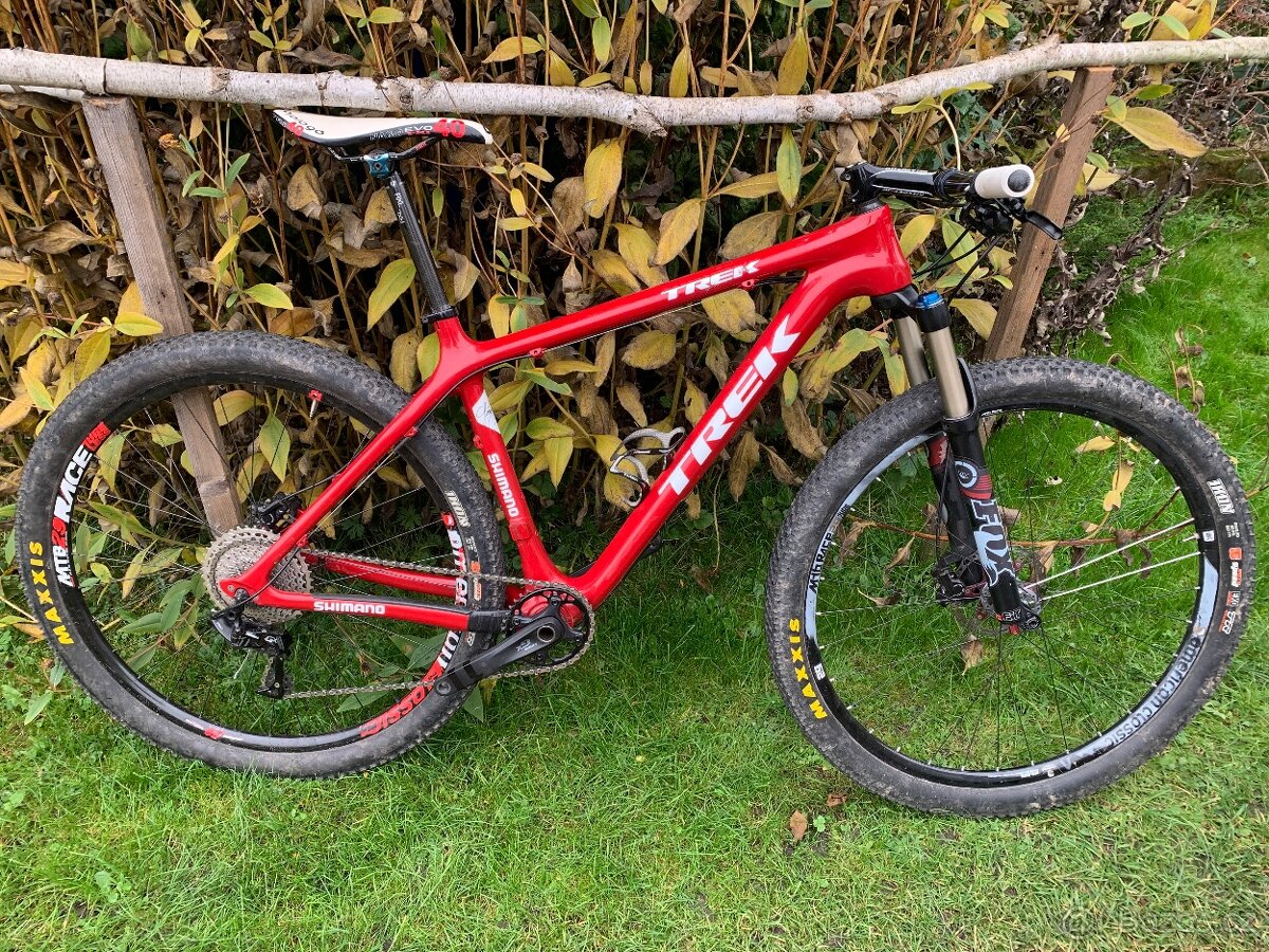 Karbonový Trek Superfly