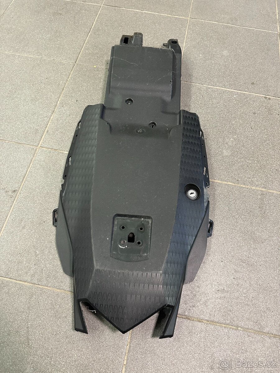 Podsedlový plast Kawasaki ZX6R