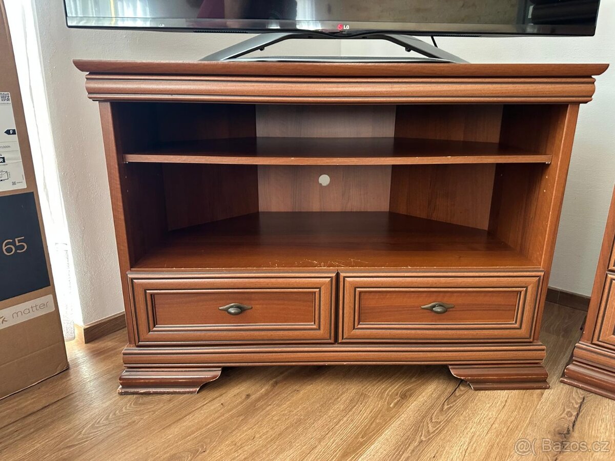 Rustikální nábytek