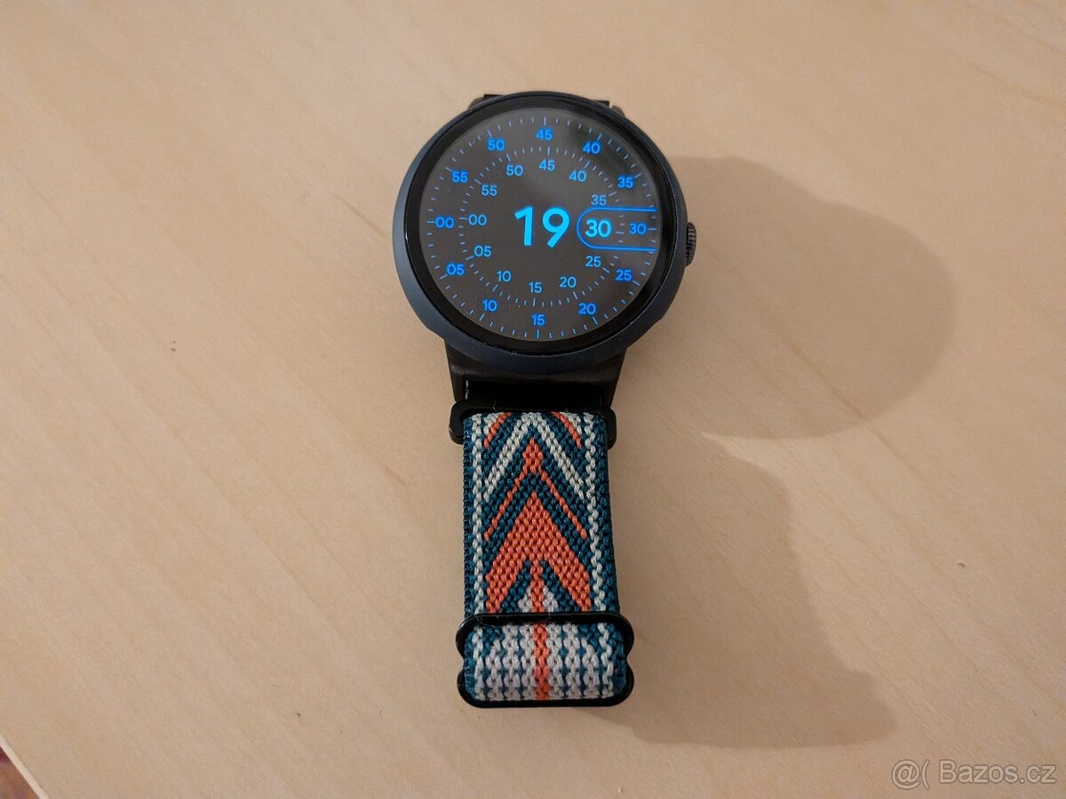 Google Pixel Watch 3 45mm Obsidian- zánovní