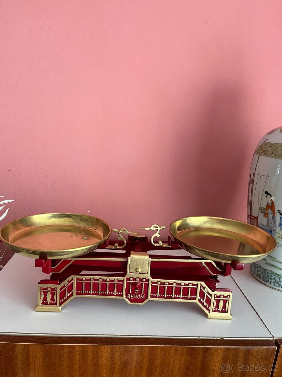 PĚKNÉ STARÉ LITINOVÉ VÁHY