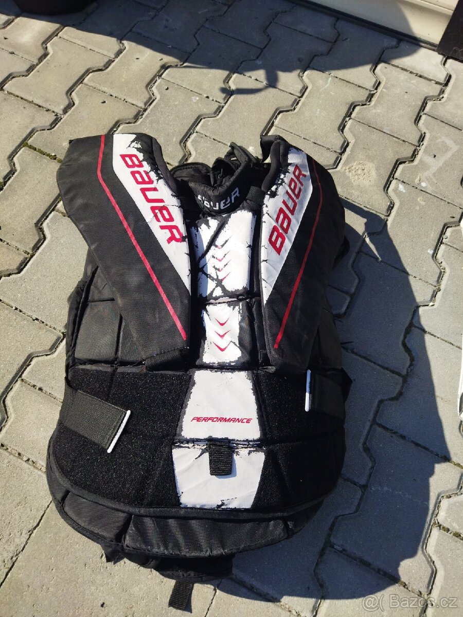 Brankářská hokejová vesta