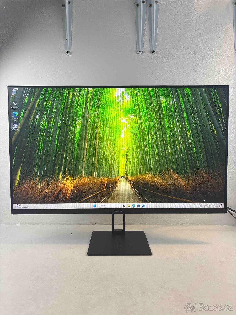 Herní monitor MSI MAG 255PXF