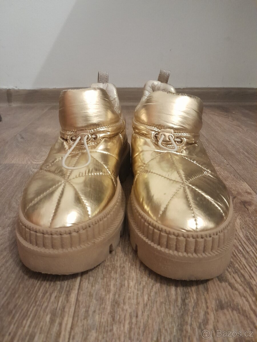 Dámské boty Lestrosa 37