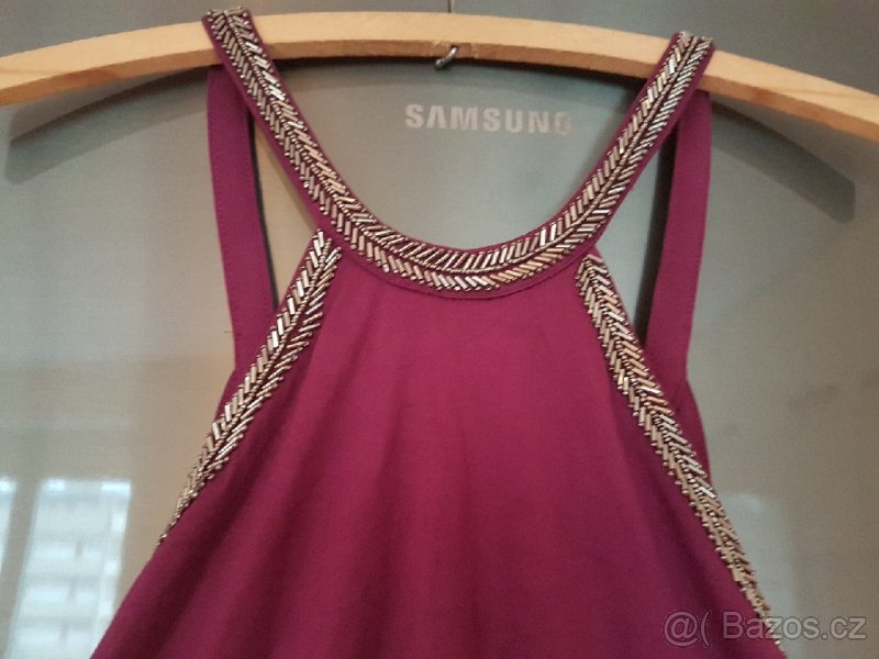 Nádherné midi šaty vel 34