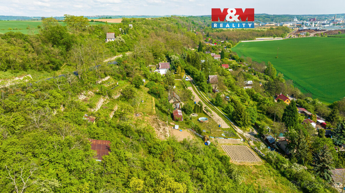 Prodej zahrady, 1805 m², Štětí