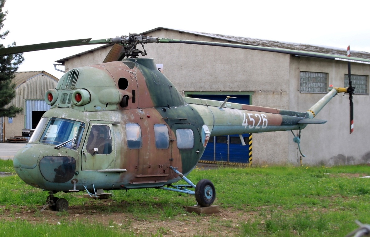 Listy vrtulník Mi-2