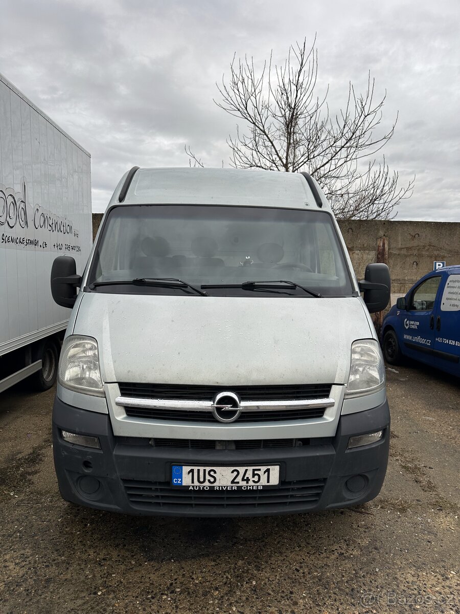 Opel Movano