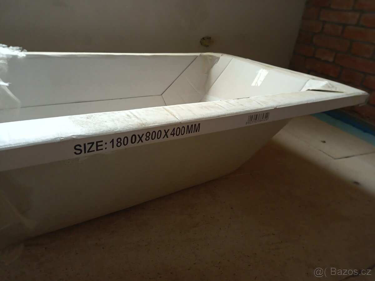 Nová akrylátová vana 180x80