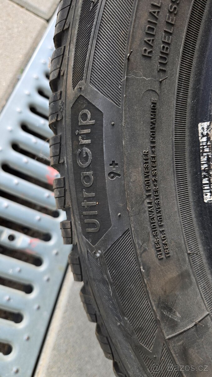 GoodYear UltraGrip 9+ 205/55/R16 (zimní)