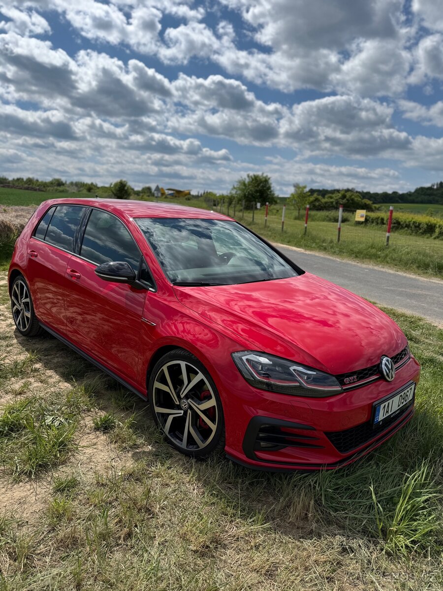 VW Golf GTI 180 kw manual