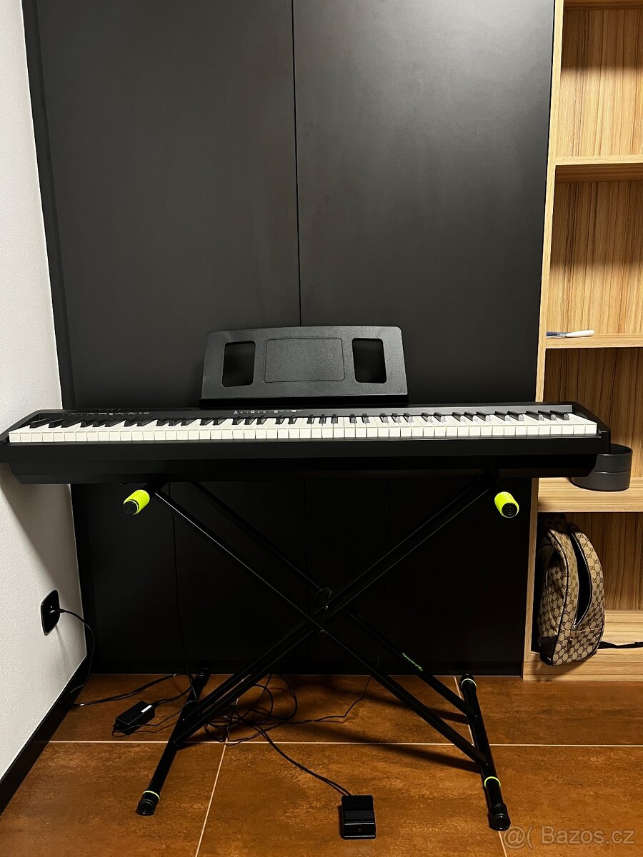 Elektrické piano Roland FP-10