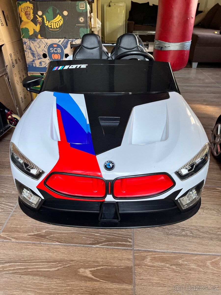 Dětské elektrické autíčko BMW
