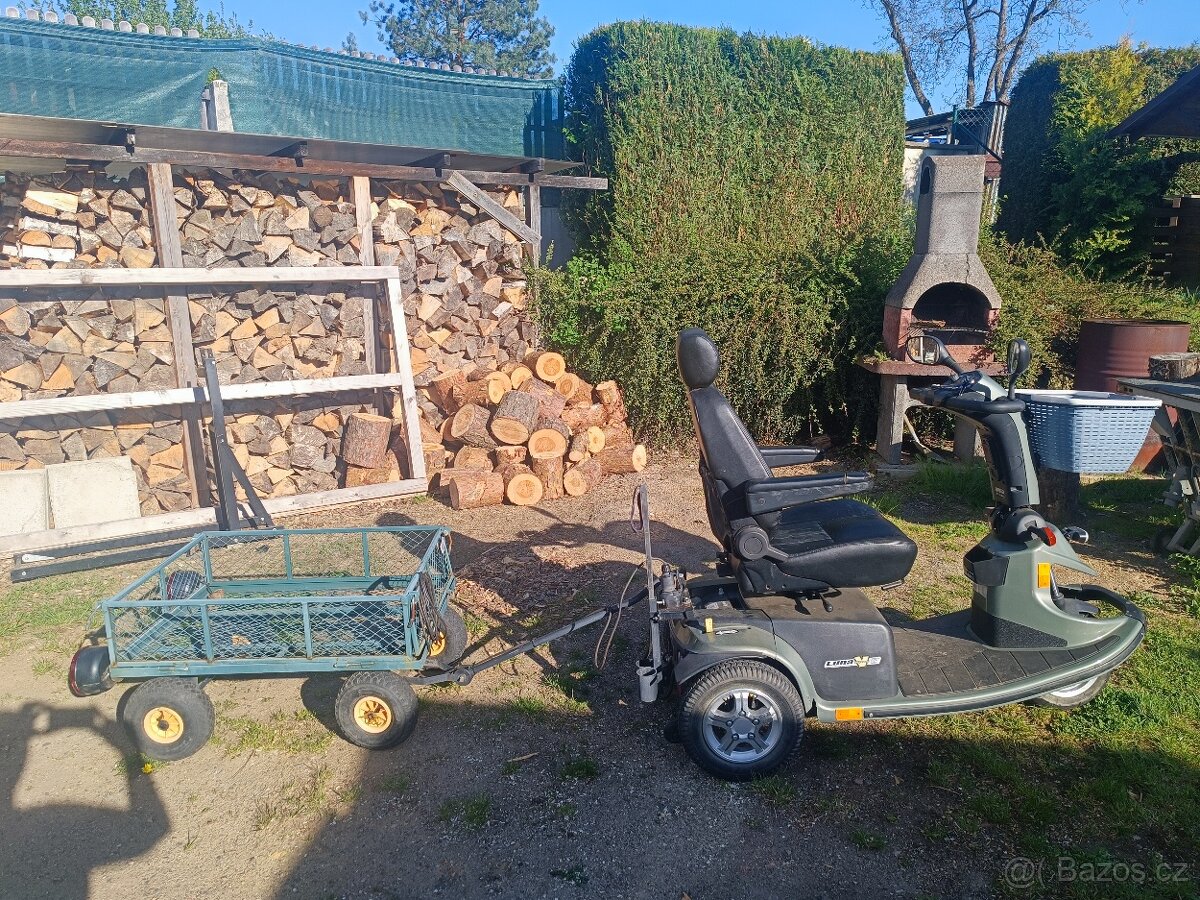 Elektrická tříkolka