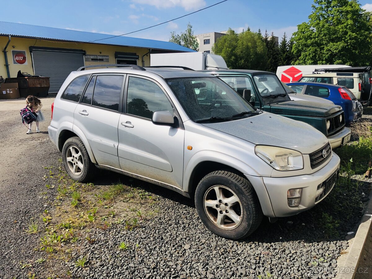 Toyota RAW 4 2,0 vvti