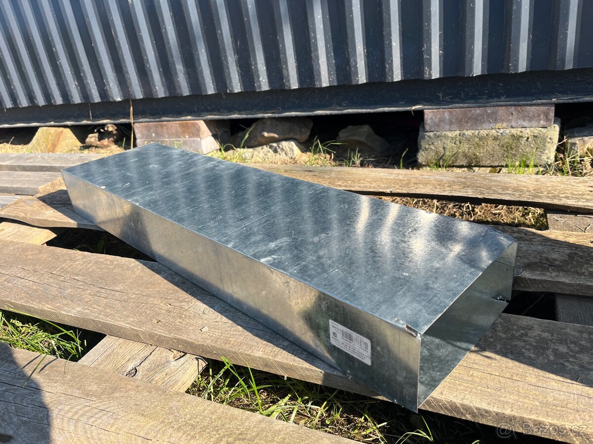 Obdelnikové potrubí 200x90mm / délka cca 750 mm