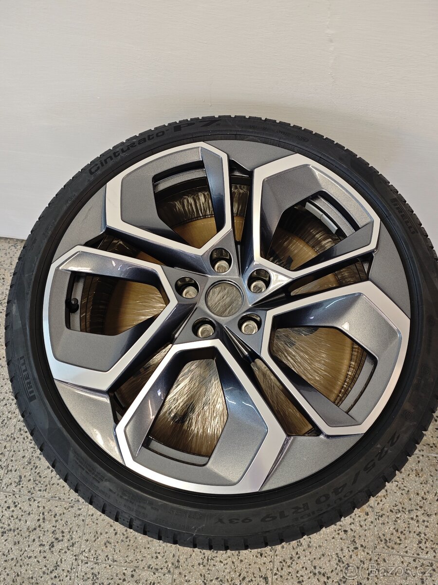 r19 ALU sada kol Altair Škoda Octavia 4 IV RS