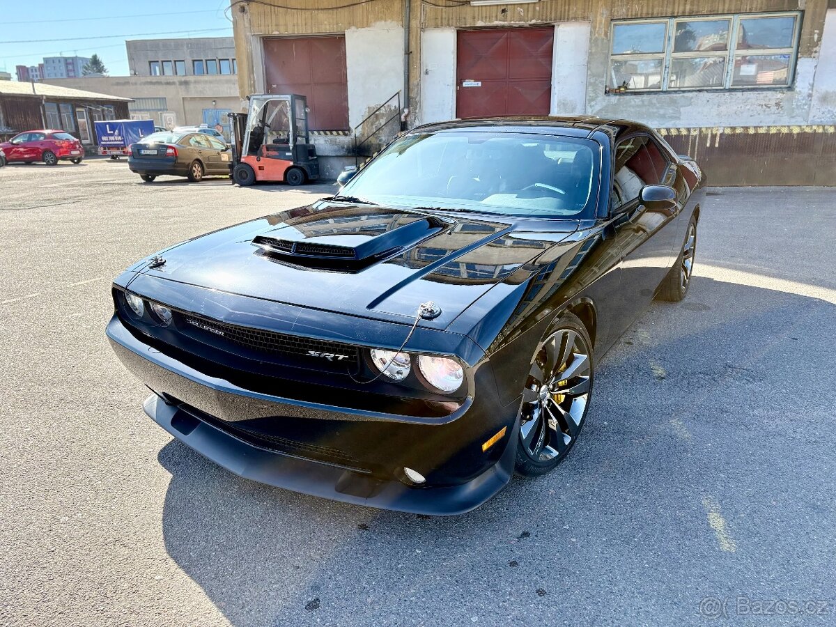 2013 Dodge Challenger SRT8 | MANUÁL | 74.000km | 392 HEMI