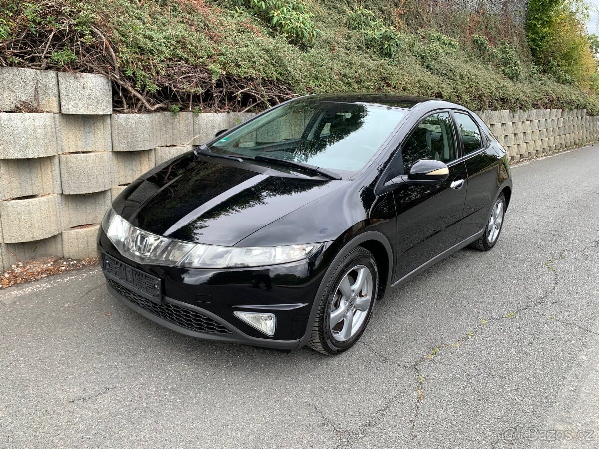 Honda Civic 1.4 i 8g