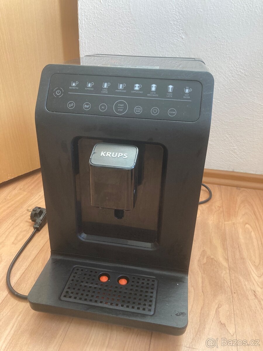 Kávovar Krups EA897